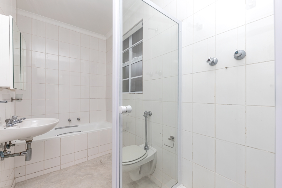 3 Bedroom Property for Sale in Zonnebloem Western Cape